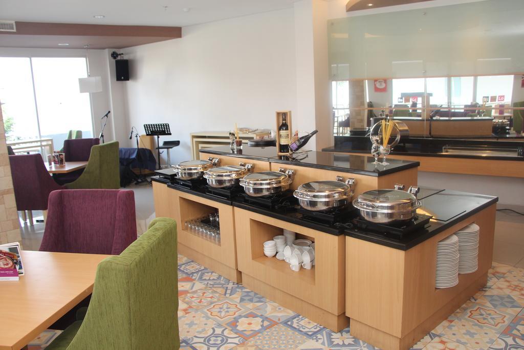 Swiss-Belinn Balikpapan Zewnętrze zdjęcie