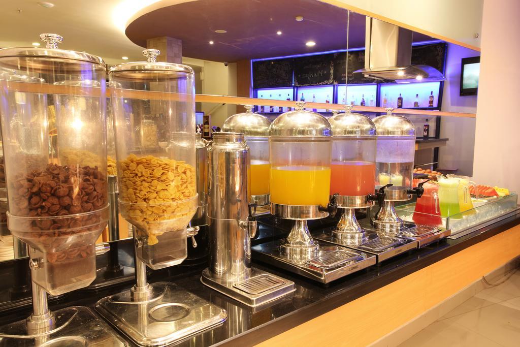 Swiss-Belinn Balikpapan Zewnętrze zdjęcie